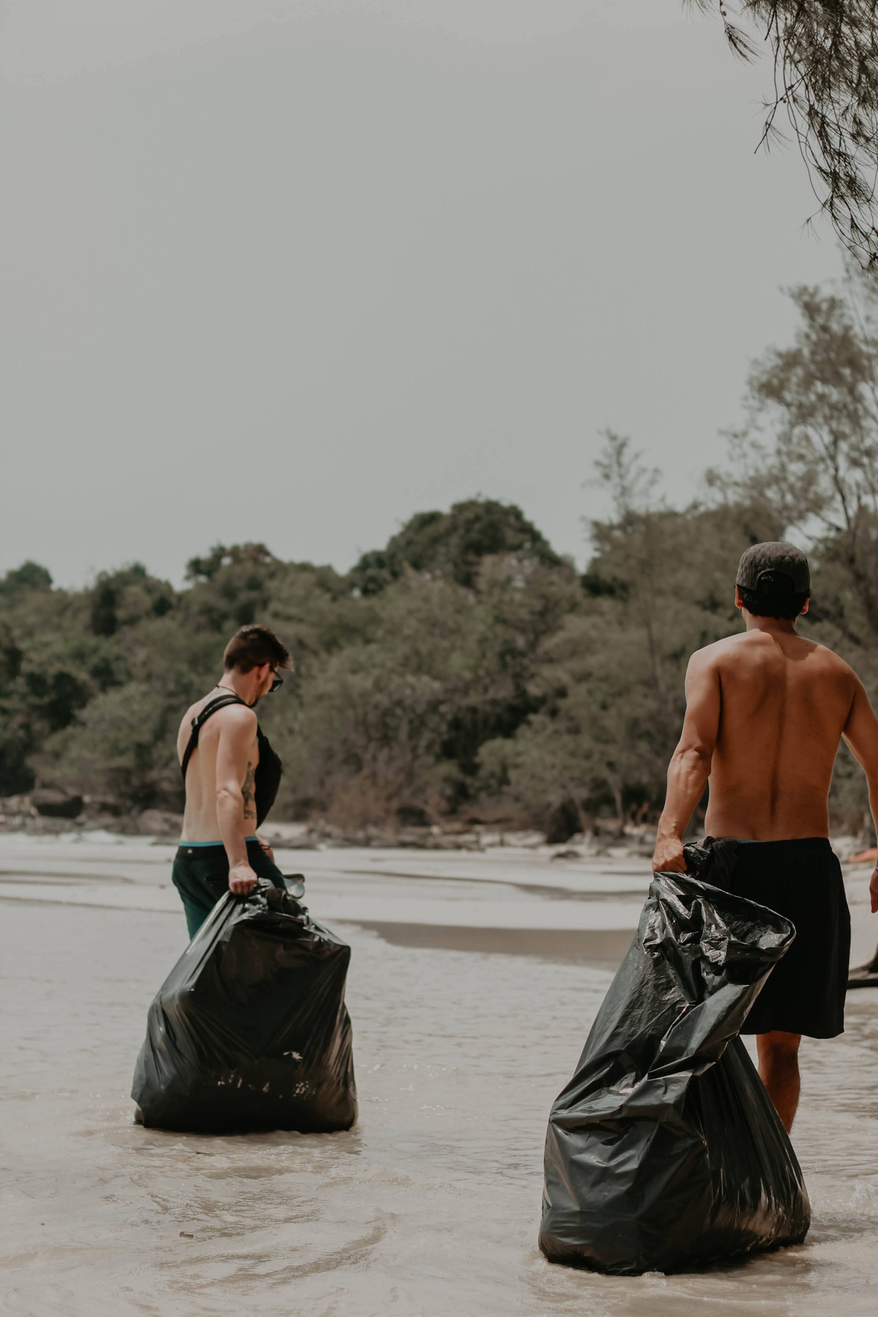 Cleaning-of-Harbour-1